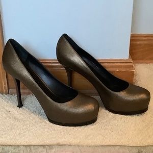 YSL Gold bronze leather platform pumps size 38 1/2